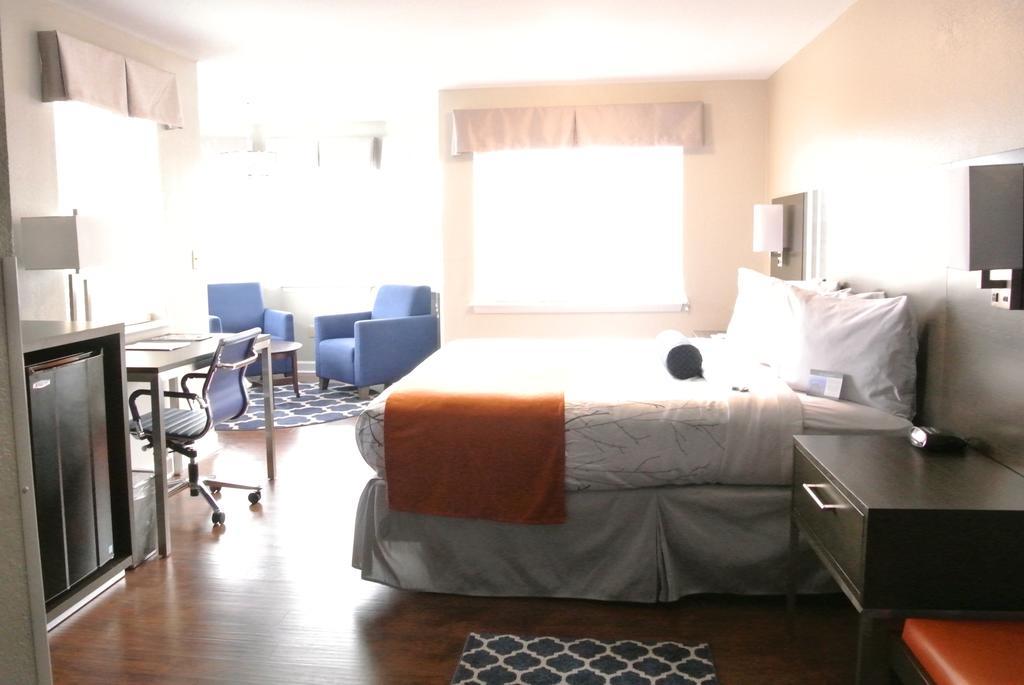 Guesthouse Inn & Suites Lexington Eksteriør bilde