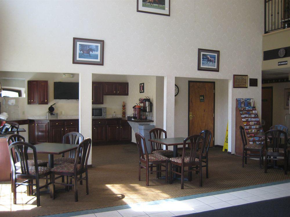 Guesthouse Inn & Suites Lexington Eksteriør bilde